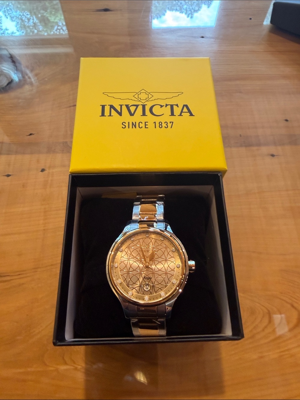 Invicta Women’s Two-Tone Gold and Silver Patterned Dial Watch